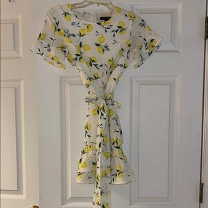 Banana Republic lemon dress